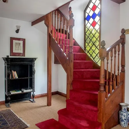 Stunning Baptist Chapel With Concert Piano, Pets Welcome Higher Wambrook Exterior photo